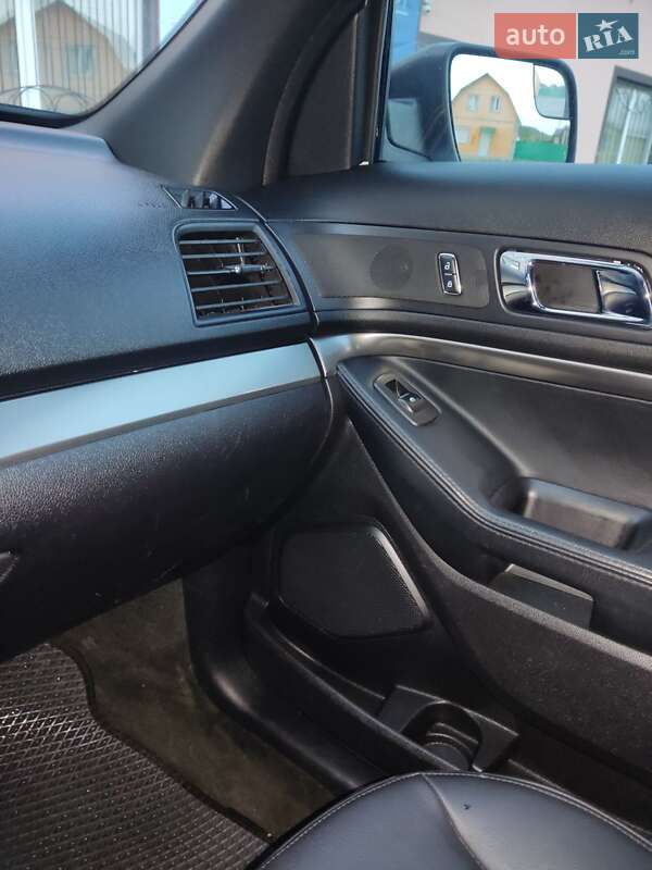 Внедорожник / Кроссовер Ford Explorer 2017 в Кременце фото 62 Внедорожник / Кроссовер Ford Explorer 2017 в Кременце