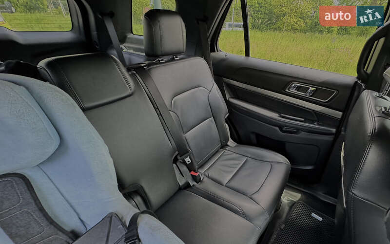 Внедорожник / Кроссовер Ford Explorer 2018 в Киеве