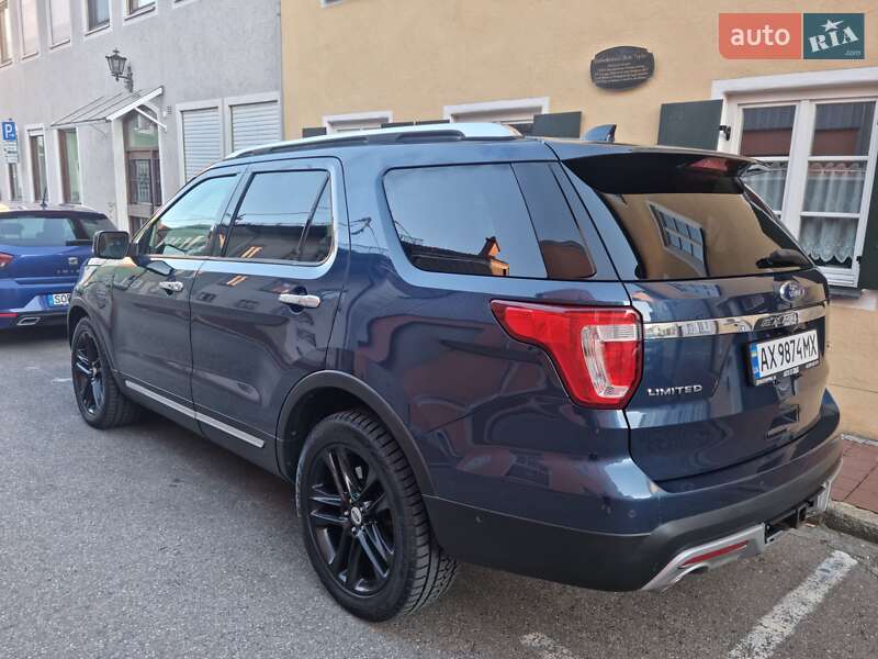 Позашляховик / Кросовер Ford Explorer 2015 в Києві