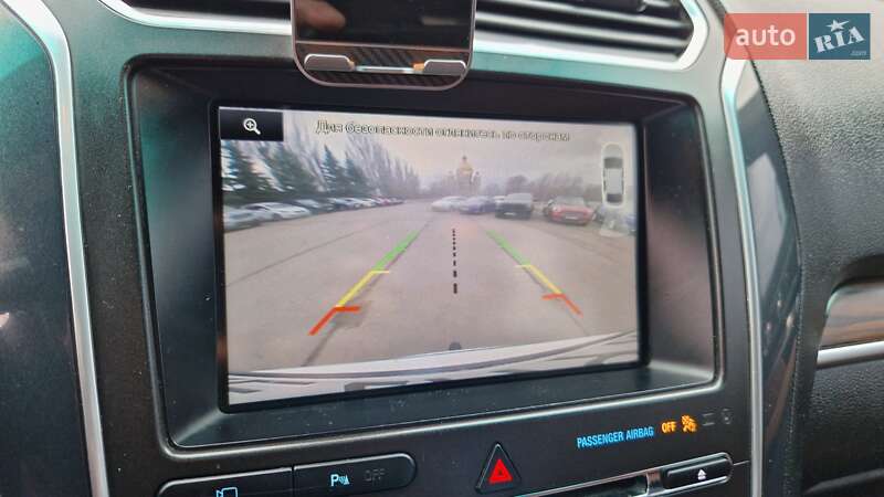Внедорожник / Кроссовер Ford Explorer 2015 в Днепре
