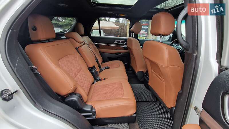 Внедорожник / Кроссовер Ford Explorer 2015 в Днепре