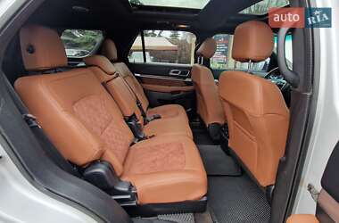 Внедорожник / Кроссовер Ford Explorer 2015 в 