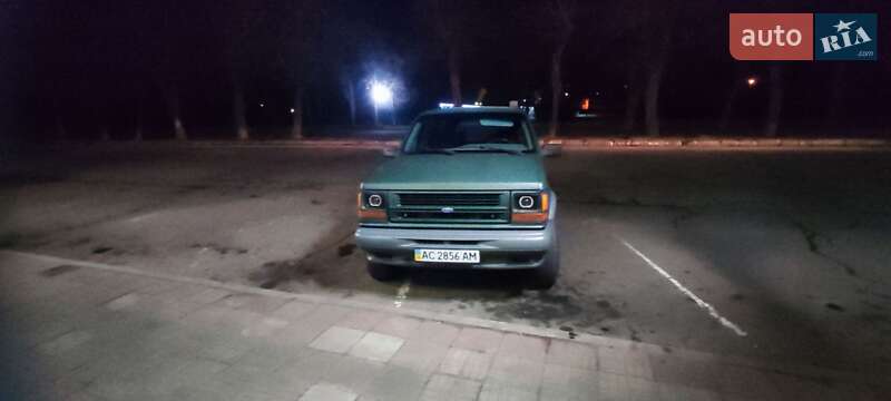 Внедорожник / Кроссовер Ford Explorer 1993 в Вознесенске фото 2 Внедорожник / Кроссовер Ford Explorer 1993 в Вознесенске
