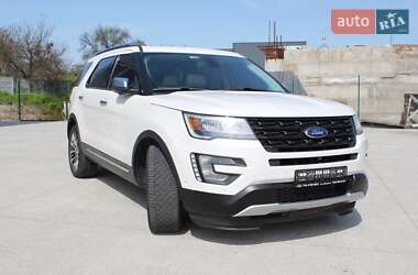 Внедорожник / Кроссовер Ford Explorer 2017 в 