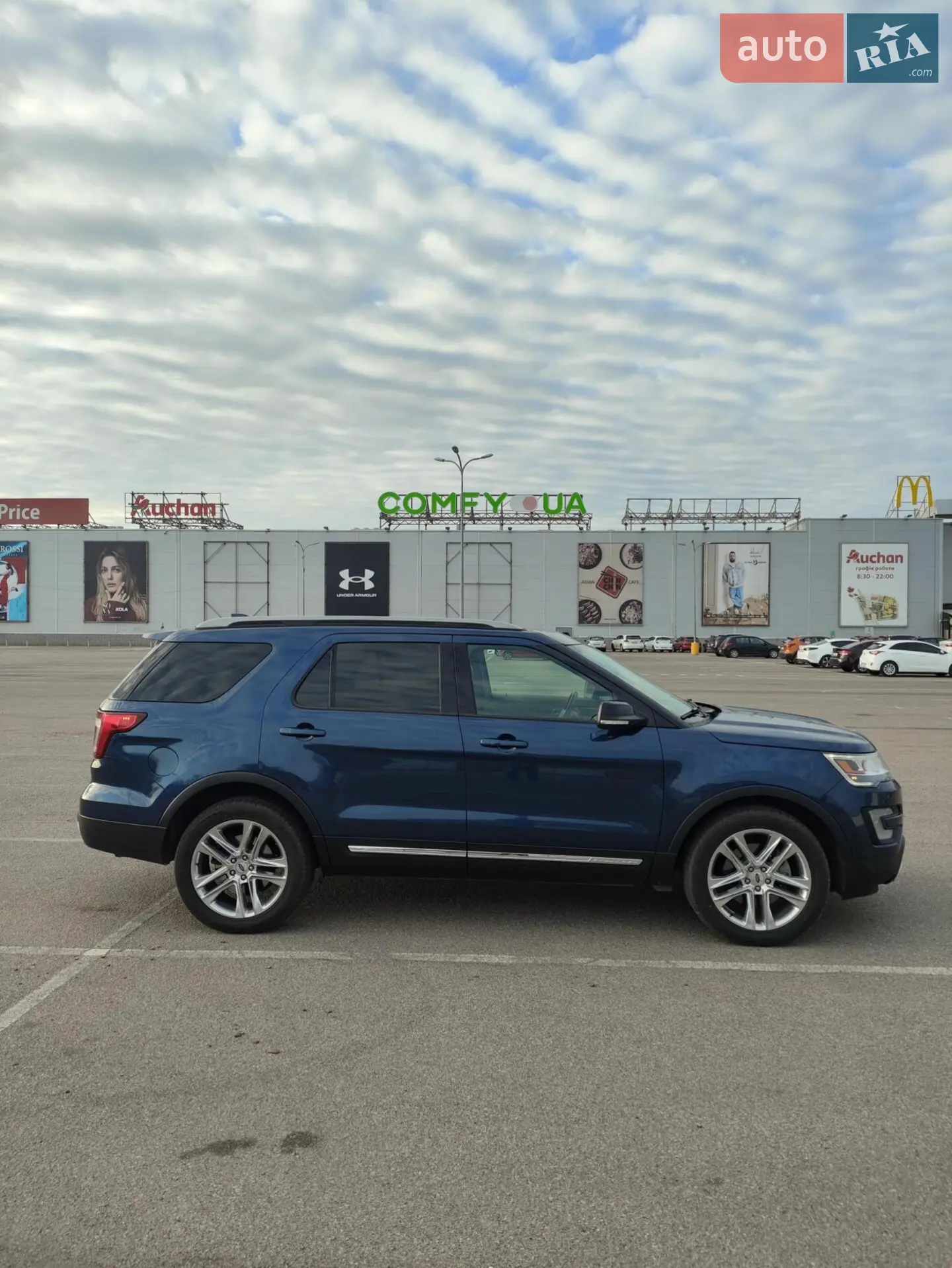 2017 Ford Explorer - мініатюра 16
