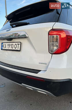 Внедорожник / Кроссовер Ford Explorer 2019 в 