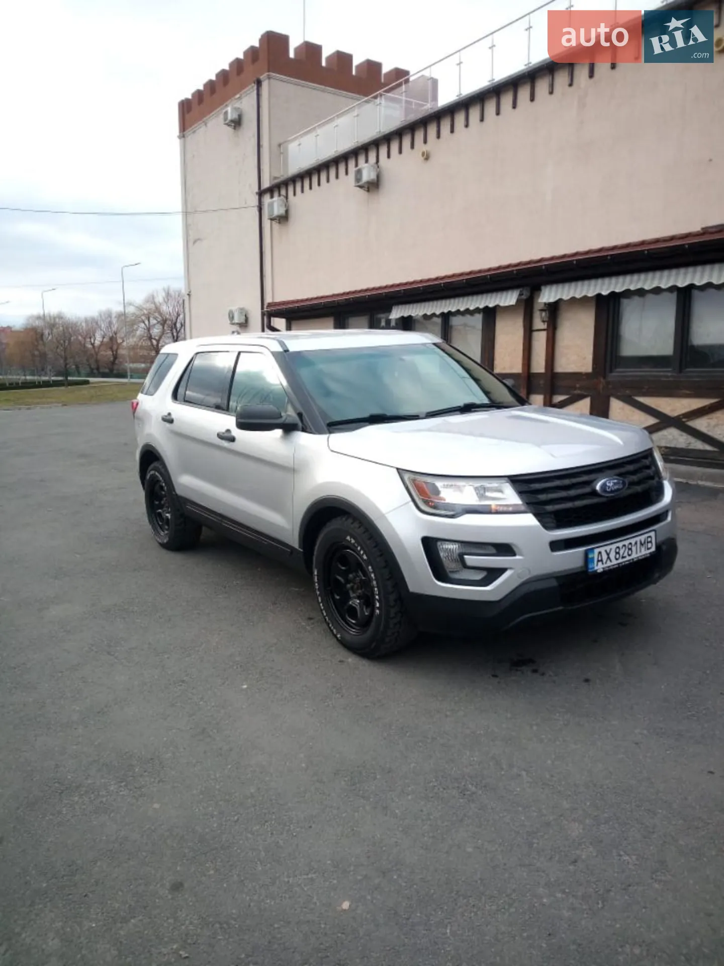 2016 Ford Explorer - фото 1