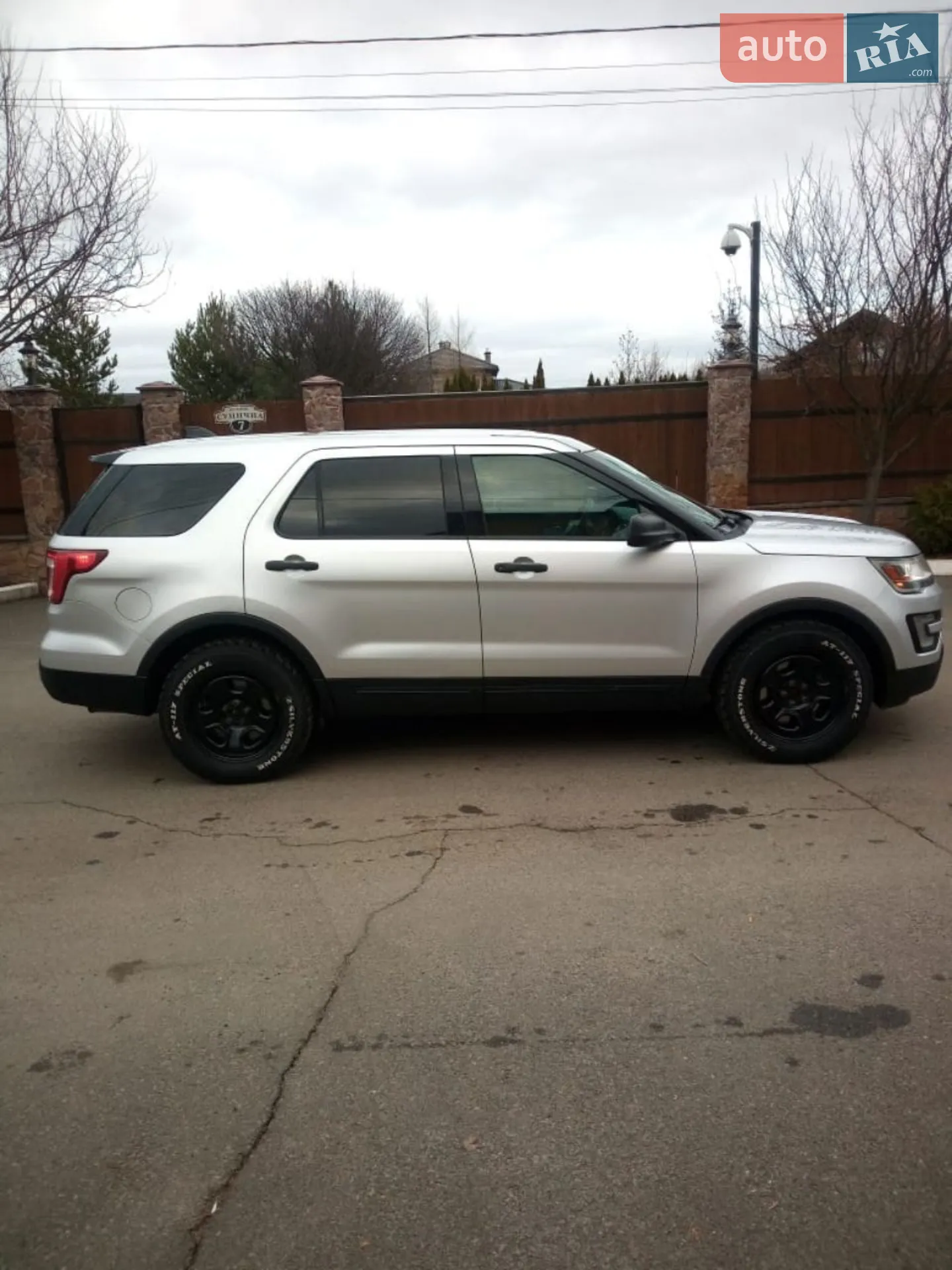 2016 Ford Explorer - мініатюра 13