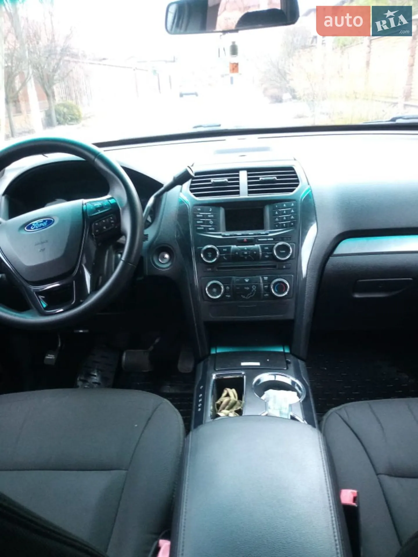 2016 Ford Explorer - мініатюра 17