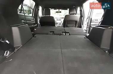 Позашляховик / Кросовер Ford Explorer 2017 в  фото 6 Позашляховик / Кросовер Ford Explorer 2017 в