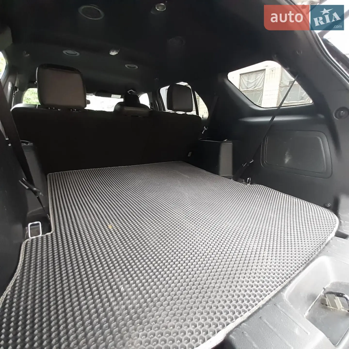 2017 Ford Explorer - мініатюра 9