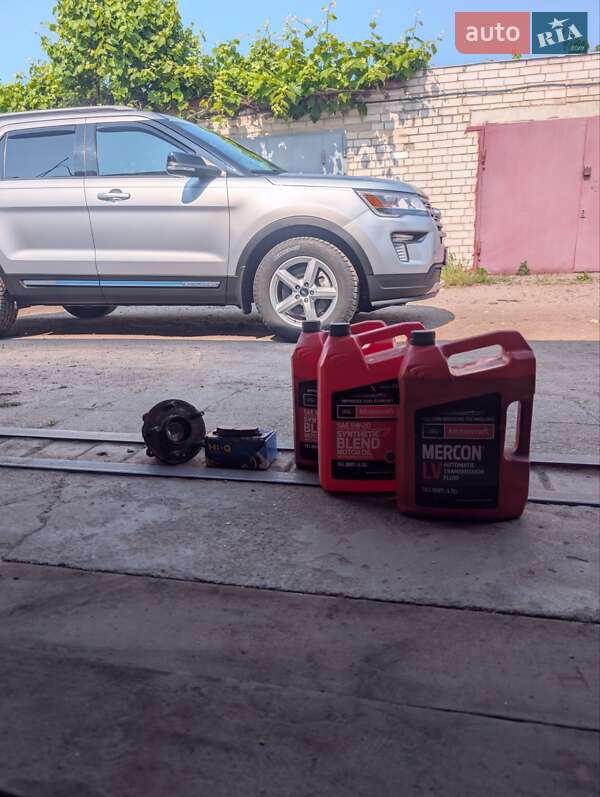 Внедорожник / Кроссовер Ford Explorer 2017 в Черкассах