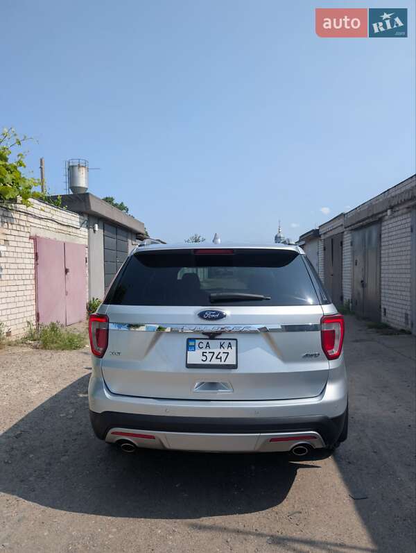 Внедорожник / Кроссовер Ford Explorer 2017 в Черкассах