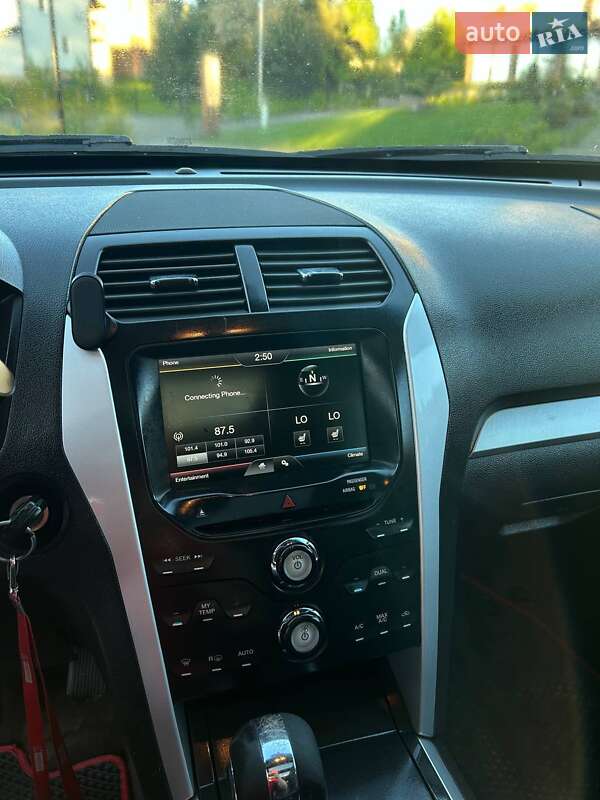 Позашляховик / Кросовер Ford Explorer 2012 в Дрогобичі