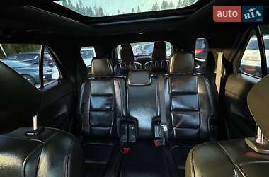 Позашляховик / Кросовер Ford Explorer 2012 в 