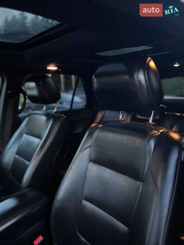 Позашляховик / Кросовер Ford Explorer 2012 в Дрогобичі