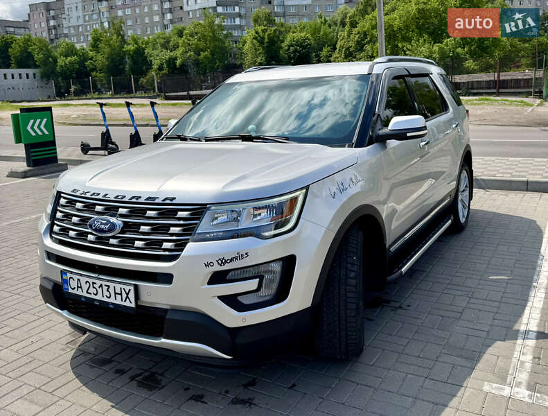 Внедорожник / Кроссовер Ford Explorer 2017 в 