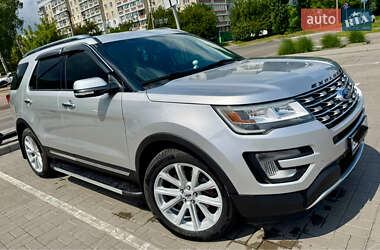 Внедорожник / Кроссовер Ford Explorer 2017 в 