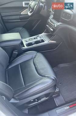 Внедорожник / Кроссовер Ford Explorer 2019 в 