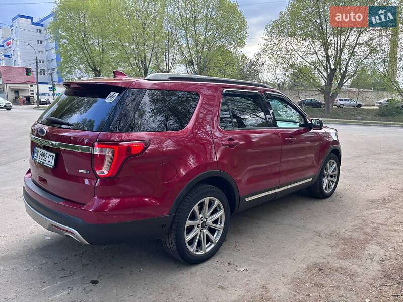 Внедорожник / Кроссовер Ford Explorer 2016 в Хмельницком