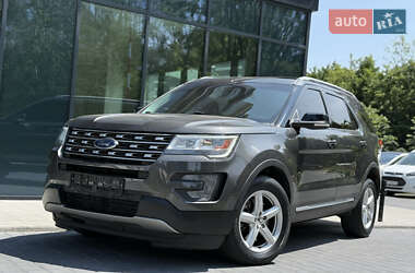 Позашляховик / Кросовер Ford Explorer 2017 в Львові