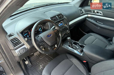 Внедорожник / Кроссовер Ford Explorer 2017 в 
