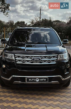 Позашляховик / Кросовер Ford Explorer 2017 в Миколаєві