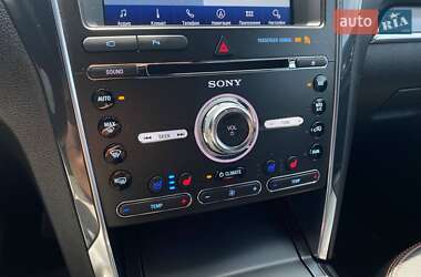 Внедорожник / Кроссовер Ford Explorer 2018 в 