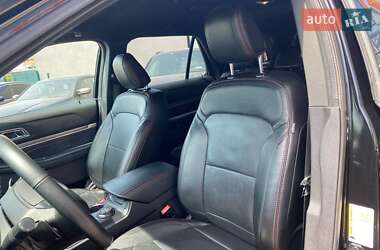 Внедорожник / Кроссовер Ford Explorer 2018 в 