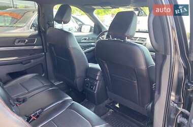 Внедорожник / Кроссовер Ford Explorer 2018 в 
