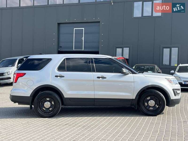 Позашляховик / Кросовер Ford Explorer 2017 в Львові