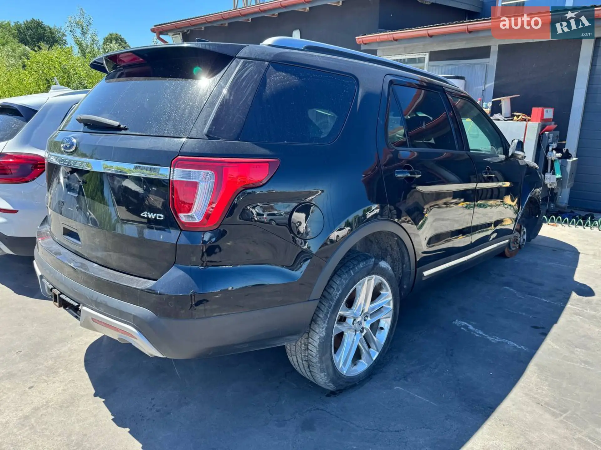 2015 Ford Explorer - мініатюра 3