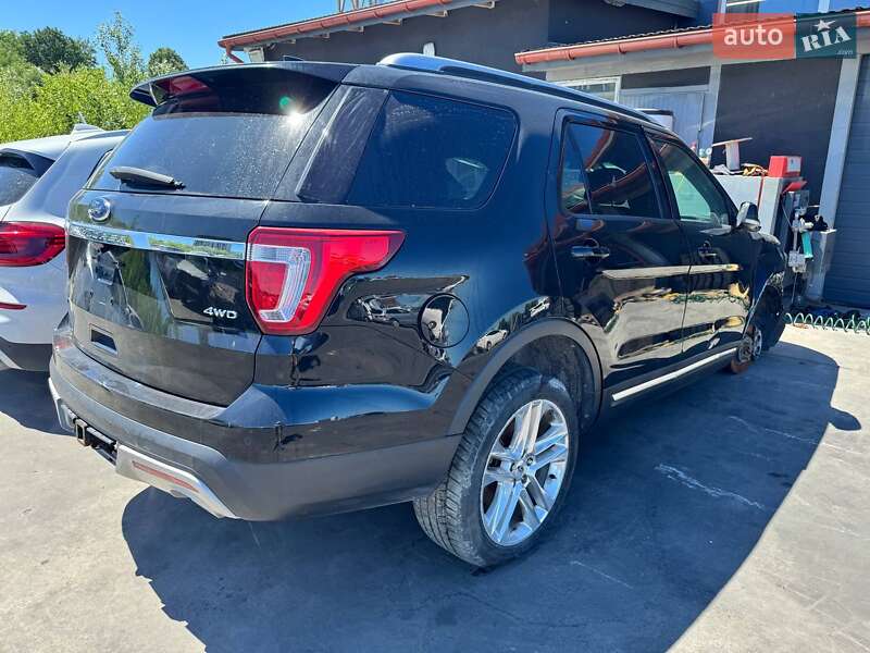 Позашляховик / Кросовер Ford Explorer 2015 в Львові фото 3 Позашляховик / Кросовер Ford Explorer 2015 в Львові