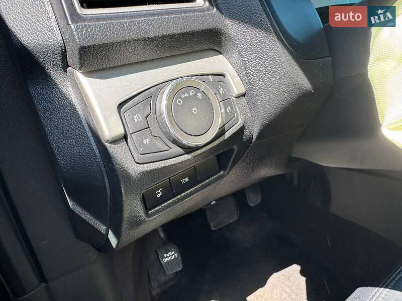 Позашляховик / Кросовер Ford Explorer 2015 в Львові фото 14 Позашляховик / Кросовер Ford Explorer 2015 в Львові