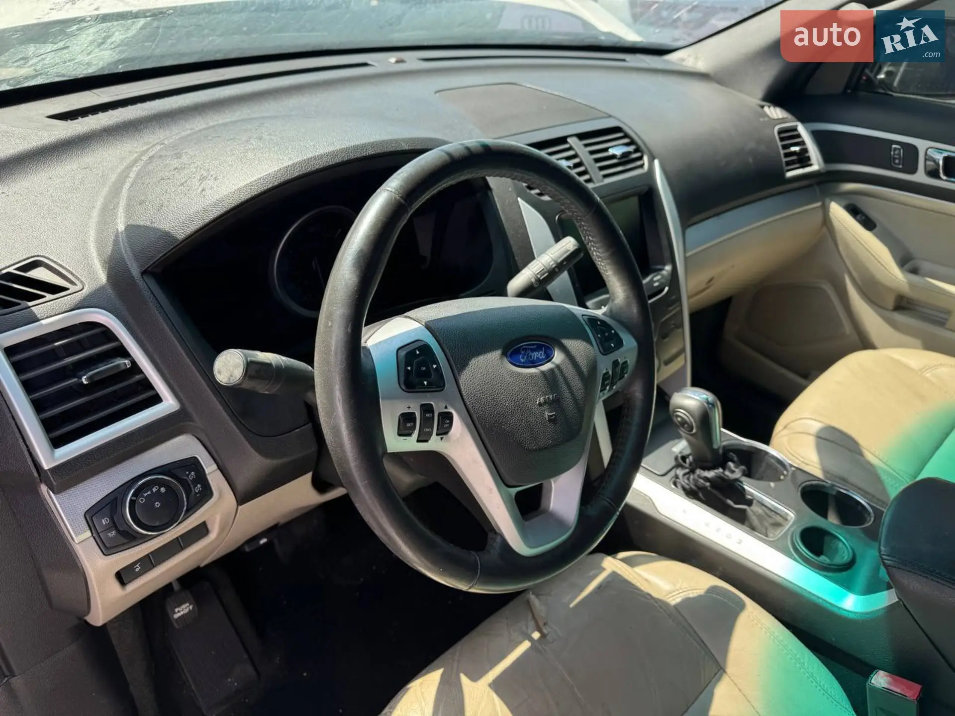 2013 Ford Explorer - мініатюра 12