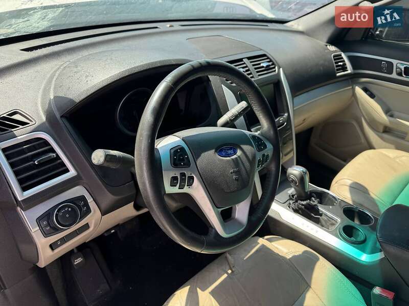 Внедорожник / Кроссовер Ford Explorer 2013 в Львове фото 12 Внедорожник / Кроссовер Ford Explorer 2013 в Львове