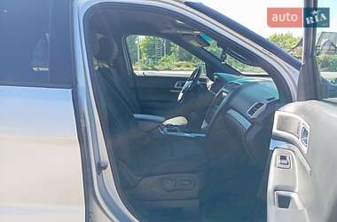 Внедорожник / Кроссовер Ford Explorer 2013 в 