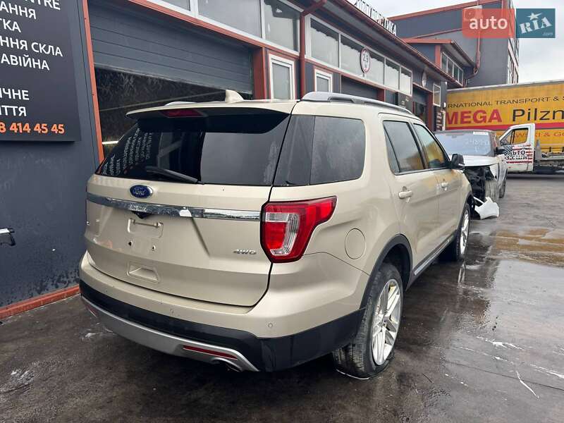 Внедорожник / Кроссовер Ford Explorer 2017 в Львове