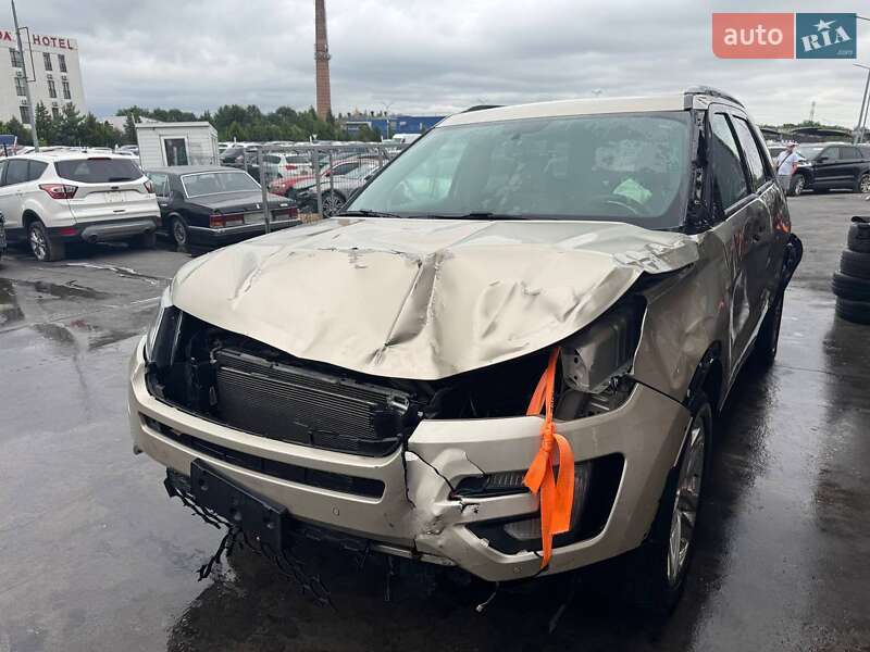 Внедорожник / Кроссовер Ford Explorer 2017 в Львове