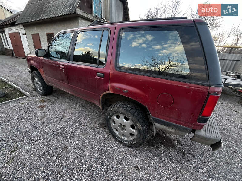 Внедорожник / Кроссовер Ford Explorer 1994 в Александрие