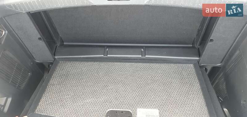 Позашляховик / Кросовер Ford Explorer 2022 в Києві