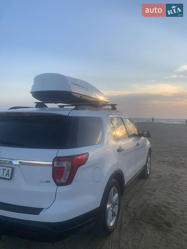 Внедорожник / Кроссовер Ford Explorer 2018 в Одессе