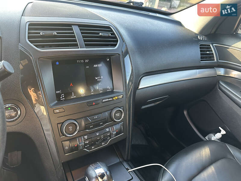Внедорожник / Кроссовер Ford Explorer 2018 в Ровно