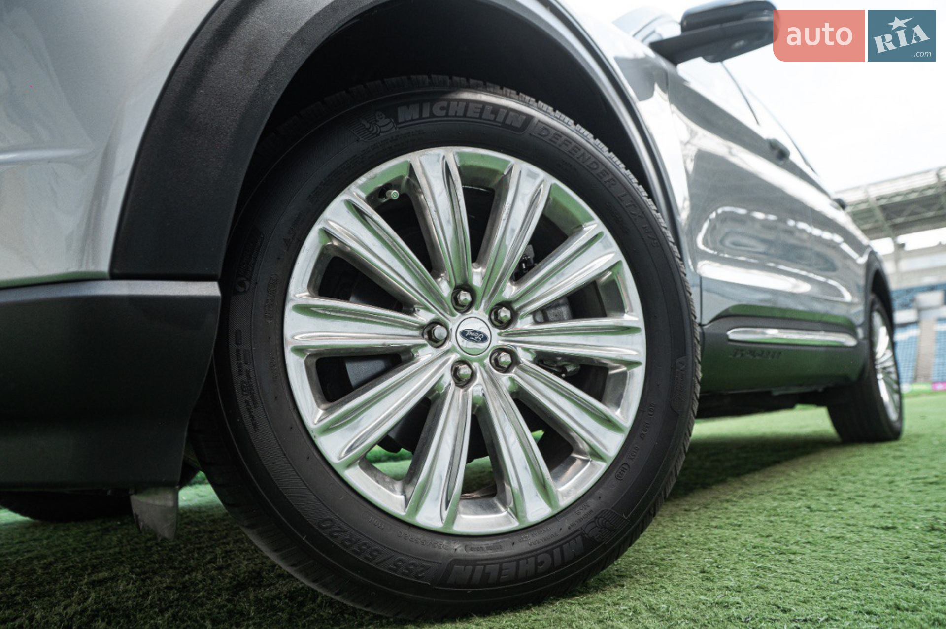 2021 Ford Explorer - мініатюра 6