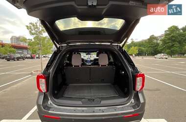 Внедорожник / Кроссовер Ford Explorer 2020 в 