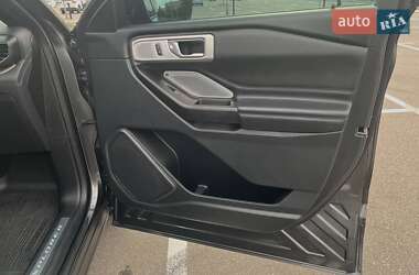 Внедорожник / Кроссовер Ford Explorer 2020 в 
