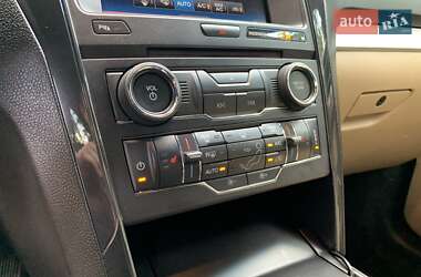 Внедорожник / Кроссовер Ford Explorer 2016 в 