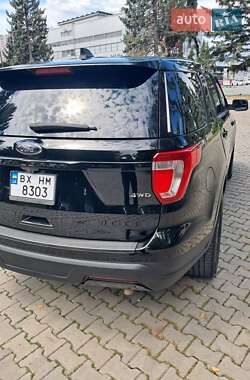 Внедорожник / Кроссовер Ford Explorer 2018 в 