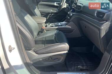 Внедорожник / Кроссовер Ford Explorer 2019 в 