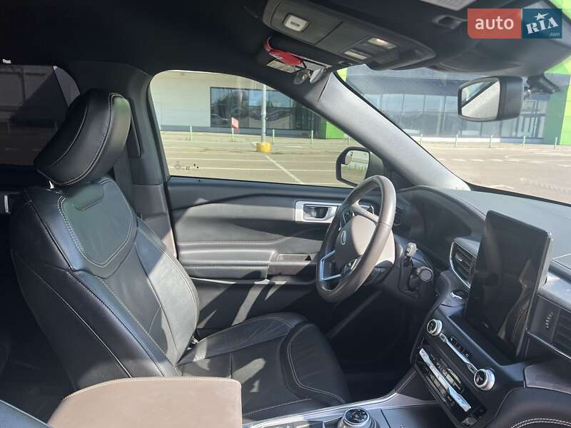 Позашляховик / Кросовер Ford Explorer 2019 в Києві